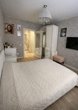 3-к квартира, вторичка, 70м2, 9/14 этаж