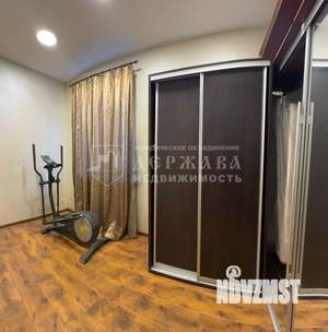 3-к квартира, вторичка, 100м2, 2/4 этаж