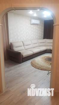 4-к квартира, вторичка, 104м2, 2/17 этаж