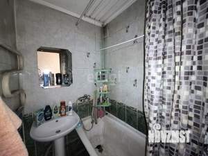 4-к квартира, вторичка, 63м2, 2/5 этаж
