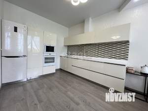 2-к квартира, вторичка, 82м2, 2/5 этаж