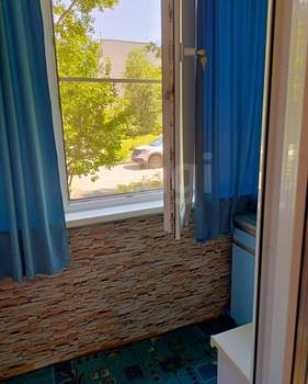 2-к квартира, вторичка, 48м2, 1/5 этаж