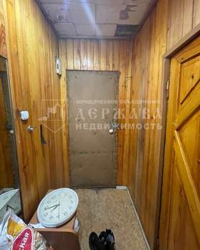 2-к квартира, вторичка, 45м2, 1/5 этаж