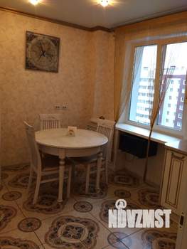 3-к квартира, вторичка, 82м2, 9/10 этаж