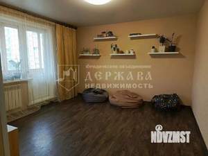 4-к квартира, вторичка, 74м2, 3/9 этаж