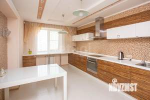 3-к квартира, вторичка, 96м2, 5/8 этаж