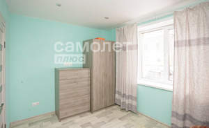 2-к квартира, вторичка, 40м2, 1/4 этаж