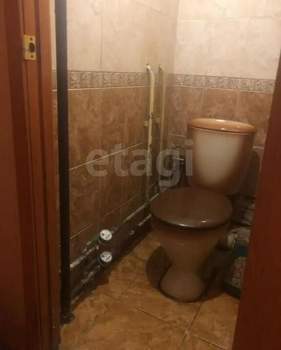 3-к квартира, вторичка, 63м2, 1/10 этаж