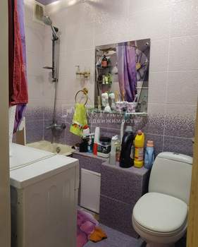 2-к квартира, вторичка, 42м2, 5/5 этаж