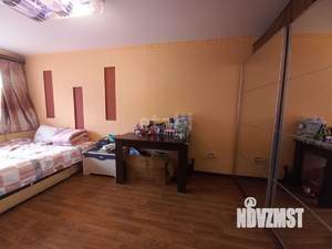 3-к квартира, вторичка, 61м2, 1/5 этаж