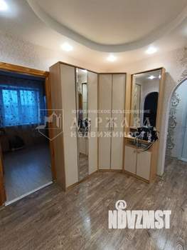 3-к квартира, вторичка, 63м2, 9/9 этаж