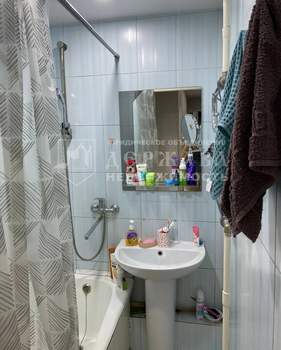 3-к квартира, вторичка, 58м2, 7/9 этаж