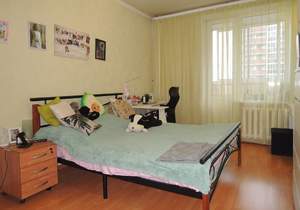 2-к квартира, вторичка, 64м2, 4/10 этаж