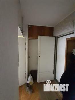 4-к квартира, вторичка, 61м2, 3/5 этаж