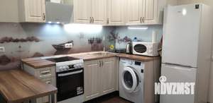 3-к квартира, вторичка, 43м2, 8/17 этаж