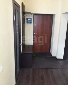 2-к квартира, вторичка, 65м2, 4/4 этаж