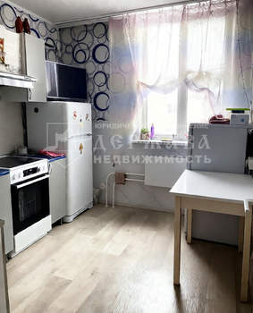 2-к квартира, вторичка, 44м2, 3/3 этаж