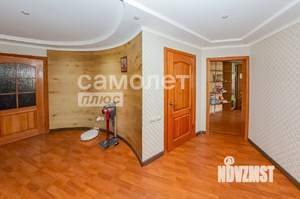 4-к квартира, вторичка, 149м2, 1/5 этаж