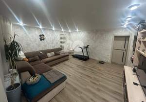 3-к квартира, вторичка, 107м2, 8/10 этаж