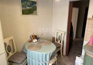 3-к квартира, вторичка, 68м2, 1/10 этаж