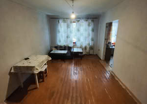 2-к квартира, вторичка, 45м2, 1/5 этаж