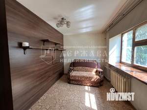 2-к квартира, вторичка, 38м2, 1/6 этаж