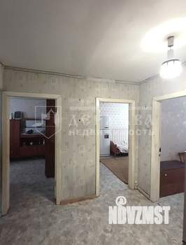 3-к квартира, вторичка, 60м2, 1/5 этаж