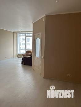 2-к квартира, вторичка, 61м2, 9/17 этаж