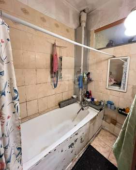 3-к квартира, вторичка, 69м2, 5/5 этаж