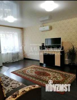 4-к квартира, вторичка, 72м2, 2/5 этаж