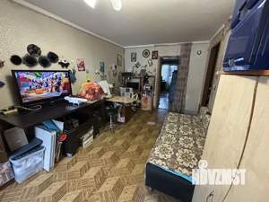3-к квартира, вторичка, 60м2, 1/9 этаж