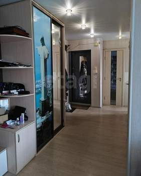 4-к квартира, вторичка, 60м2, 5/5 этаж