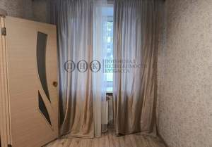 2-к квартира, вторичка, 43м2, 1/4 этаж