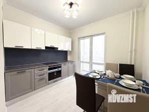 2-к квартира, вторичка, 63м2, 1/15 этаж