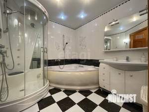 4-к квартира, вторичка, 102м2, 5/8 этаж