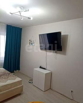 3-к квартира, вторичка, 70м2, 10/16 этаж