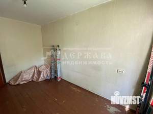 3-к квартира, вторичка, 53м2, 1/9 этаж