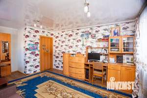 3-к квартира, вторичка, 70м2, 2/2 этаж