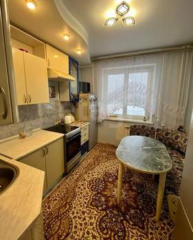2-к квартира, вторичка, 52м2, 3/10 этаж