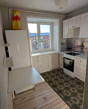 2-к квартира, вторичка, 44м2, 5/5 этаж