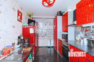 2-к квартира, вторичка, 52м2, 1/10 этаж