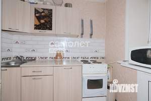 2-к квартира, вторичка, 43м2, 1/5 этаж