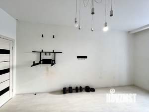 2-к квартира, вторичка, 54м2, 1/9 этаж