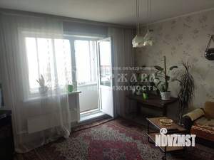 4-к квартира, вторичка, 72м2, 8/9 этаж