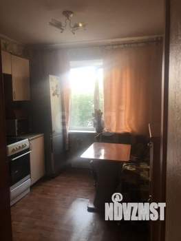 3-к квартира, вторичка, 63м2, 1/10 этаж