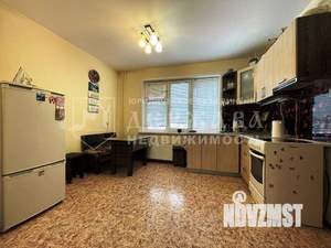 3-к квартира, вторичка, 82м2, 8/9 этаж