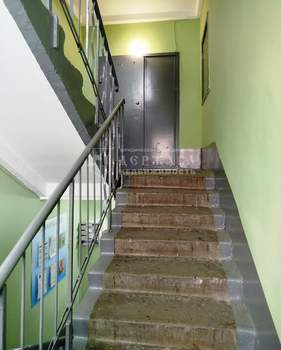 1-к квартира, вторичка, 17м2, 2/5 этаж