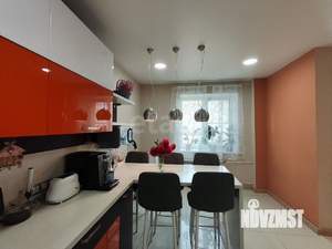 3-к квартира, вторичка, 102м2, 3/8 этаж