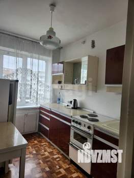 2-к квартира, вторичка, 44м2, 8/9 этаж