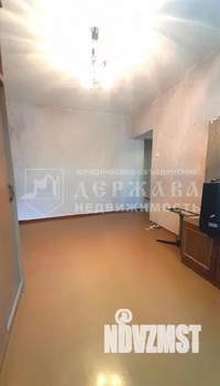 3-к квартира, вторичка, 65м2, 1/10 этаж